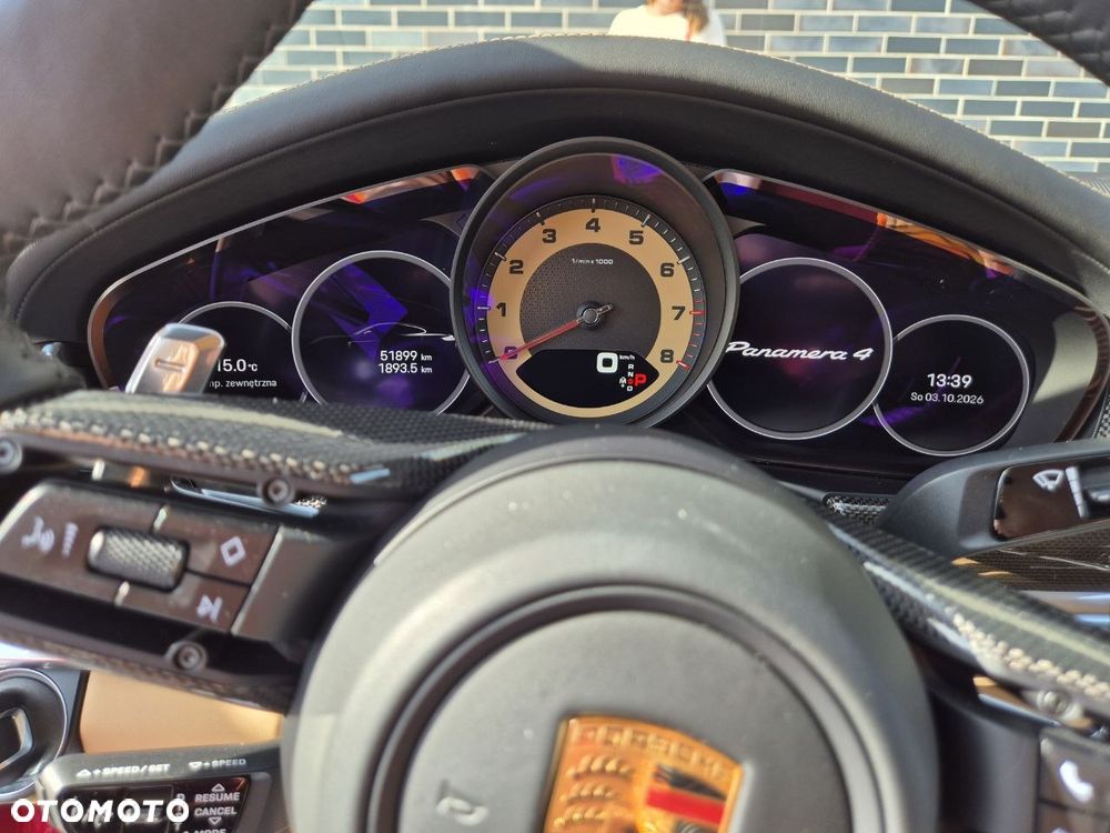 Porsche Panamera - 21