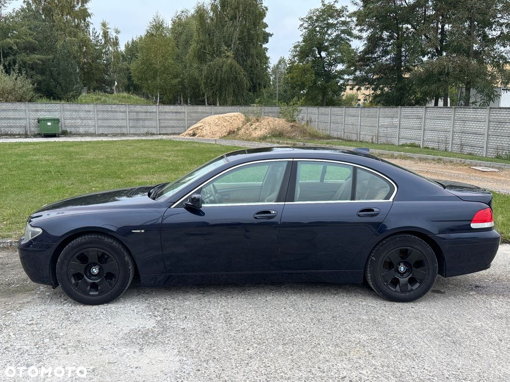 BMW Seria 7 735i L - 3