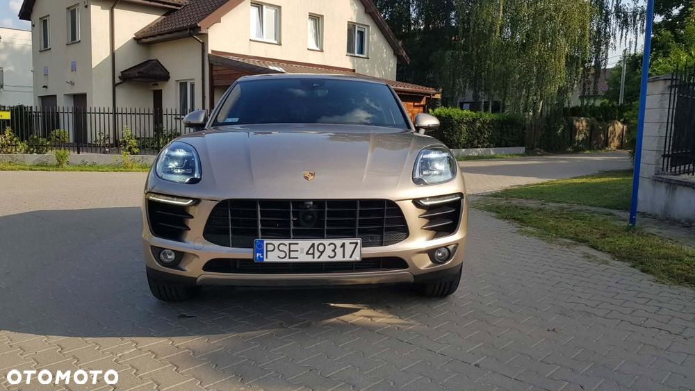 Porsche Macan - 3