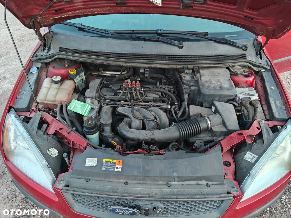 Ford Focus 1.6 16V Style - 11