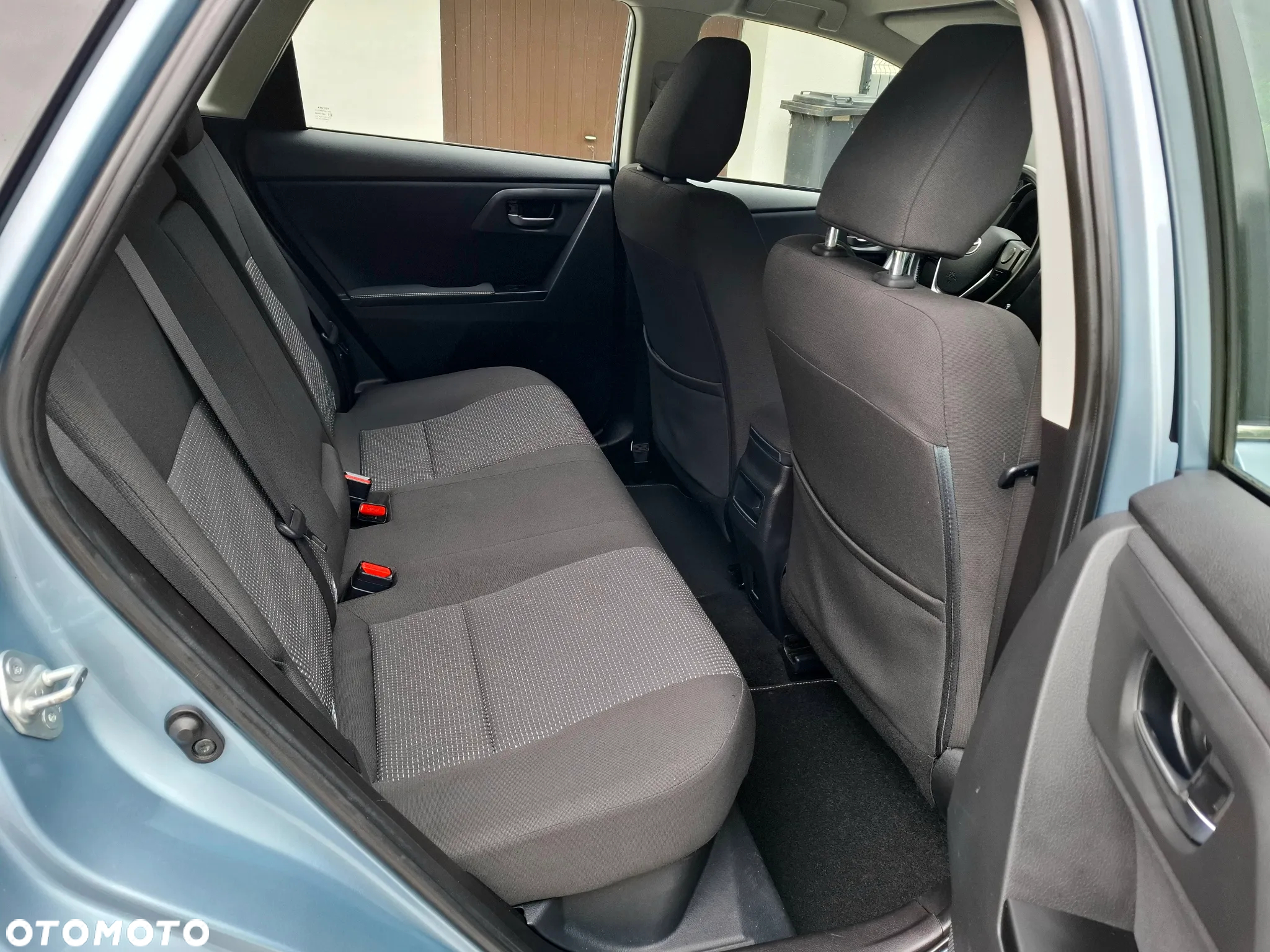 Toyota Auris - 13