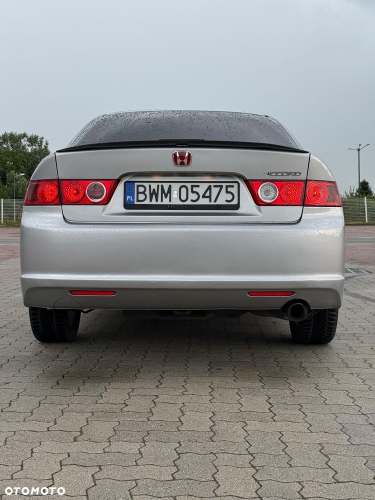Honda Accord 2.0 Executive - 6