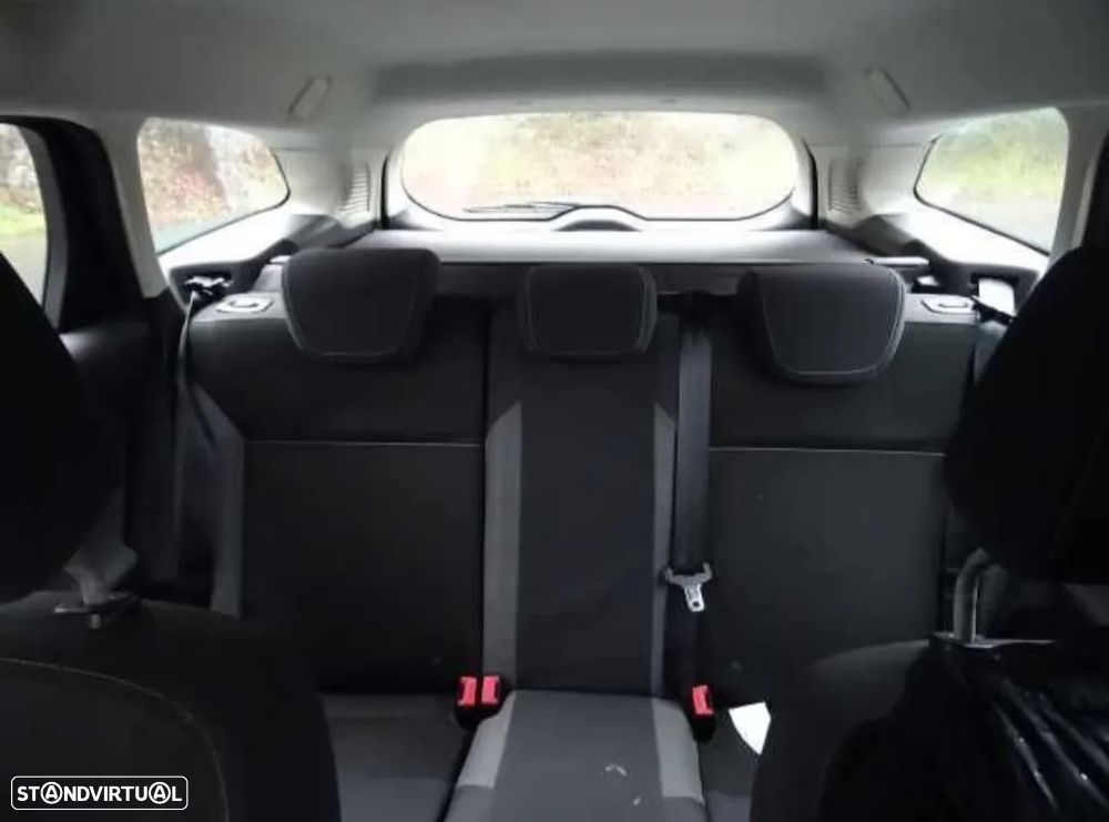 Ford Focus SW 1.6 TDCi Trend - 9