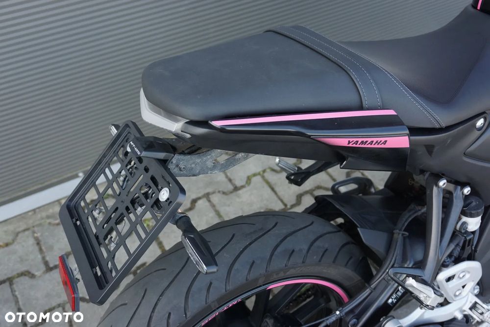 Yamaha MT - 4