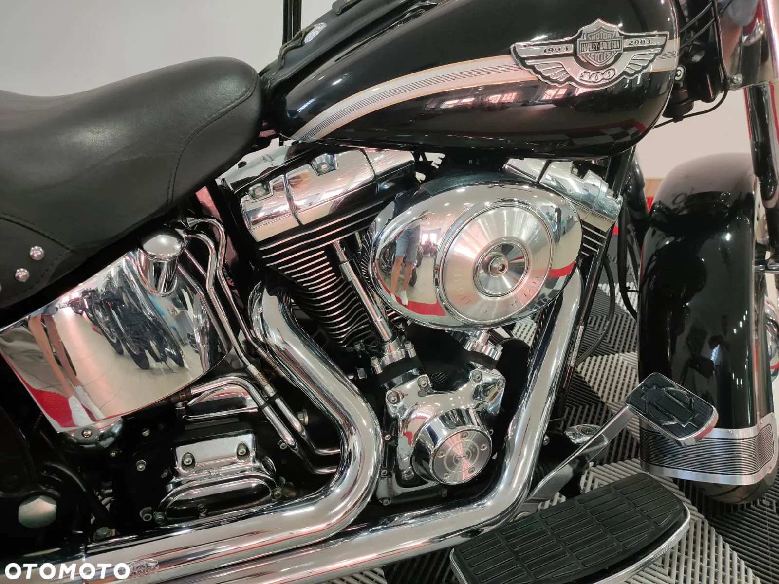 Harley-Davidson Softail Heritage Classic - 16