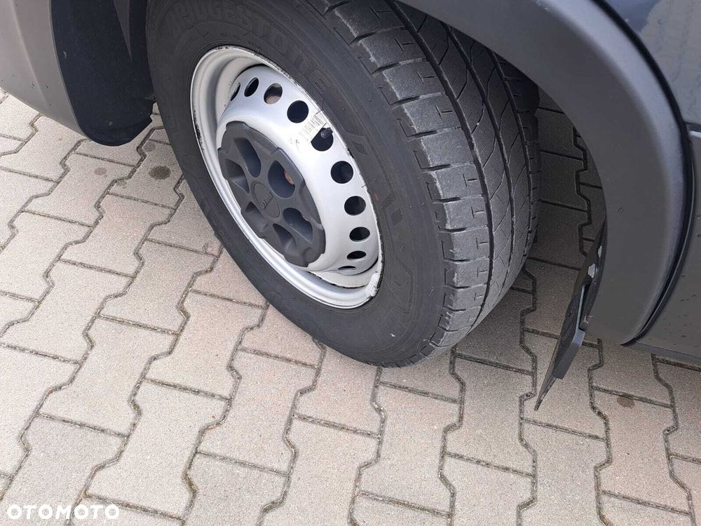 Iveco Daily | 3.0  180 KM | Mobilny serwis opon | - 22