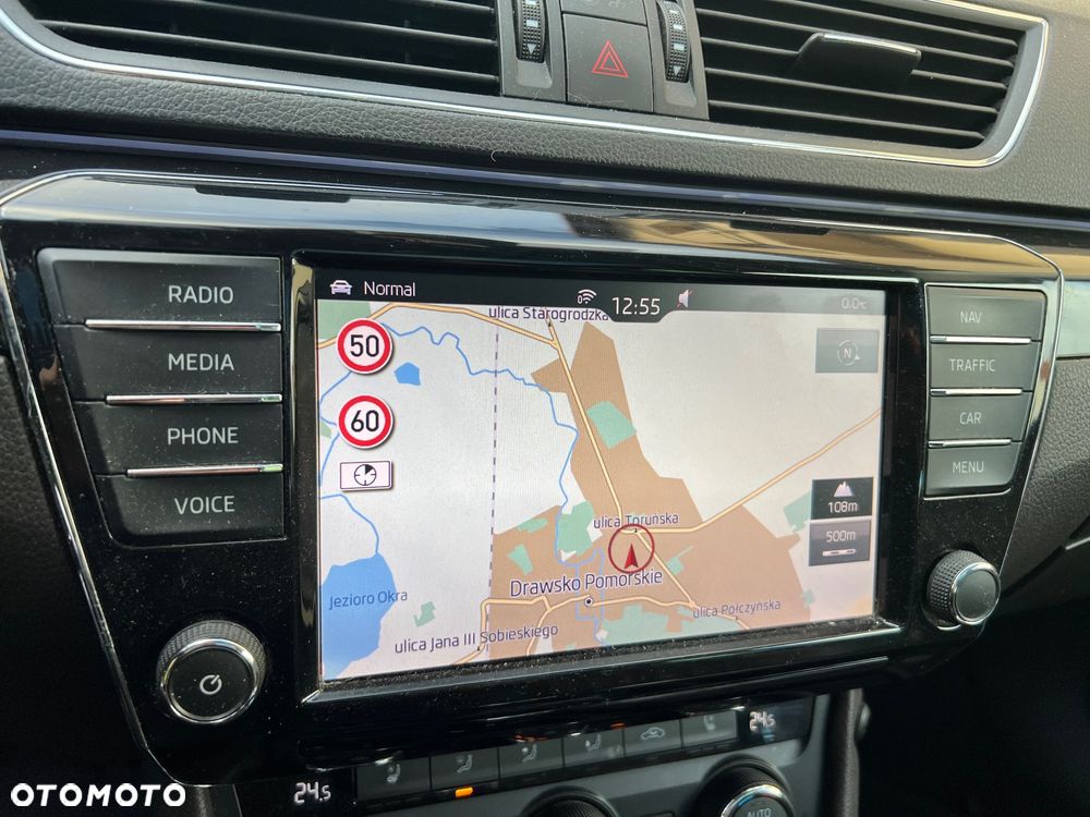 Skoda Superb 2.0 TDI DSG L&K - 19