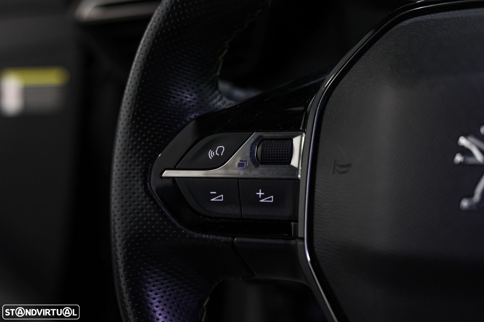Peugeot 208 1.2 PureTech GT - 21