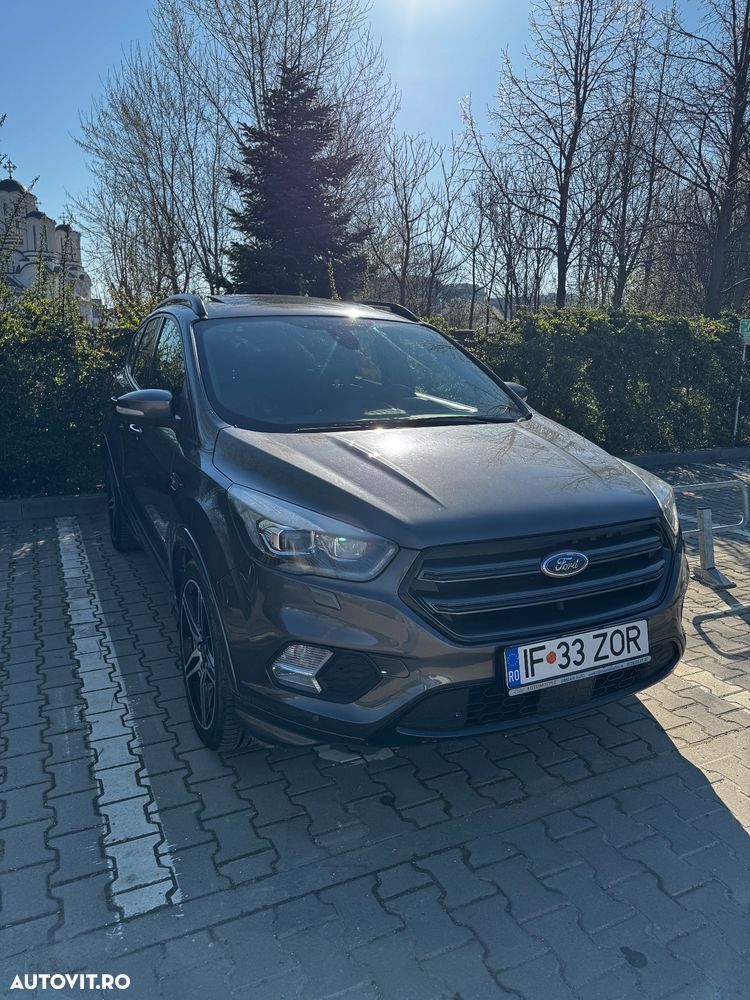Ford Kuga - 2