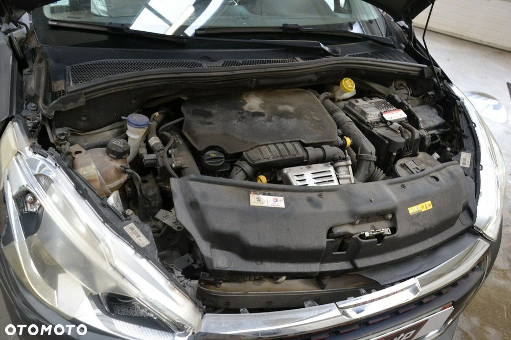 Peugeot 208 - 20