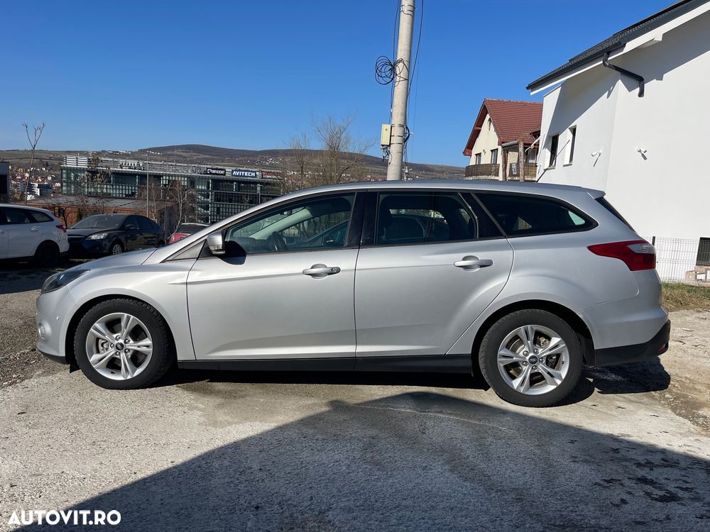 Ford Focus 1.6 TDCI DPF Start-Stopp-System Champions Edition - 6
