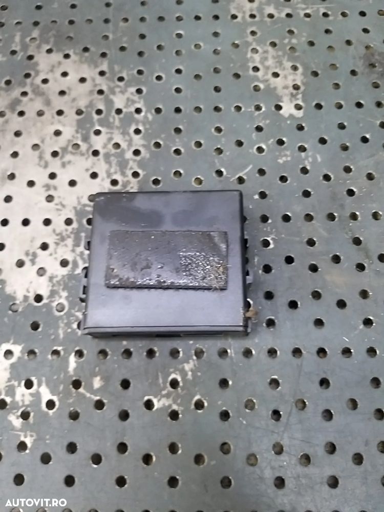 Modul calculator parcare pdc toyota verso pz464e142301 4m0175t5k - 3