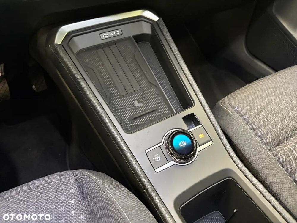 Volkswagen T-Roc 1.5 eTSI Life DSG - 13