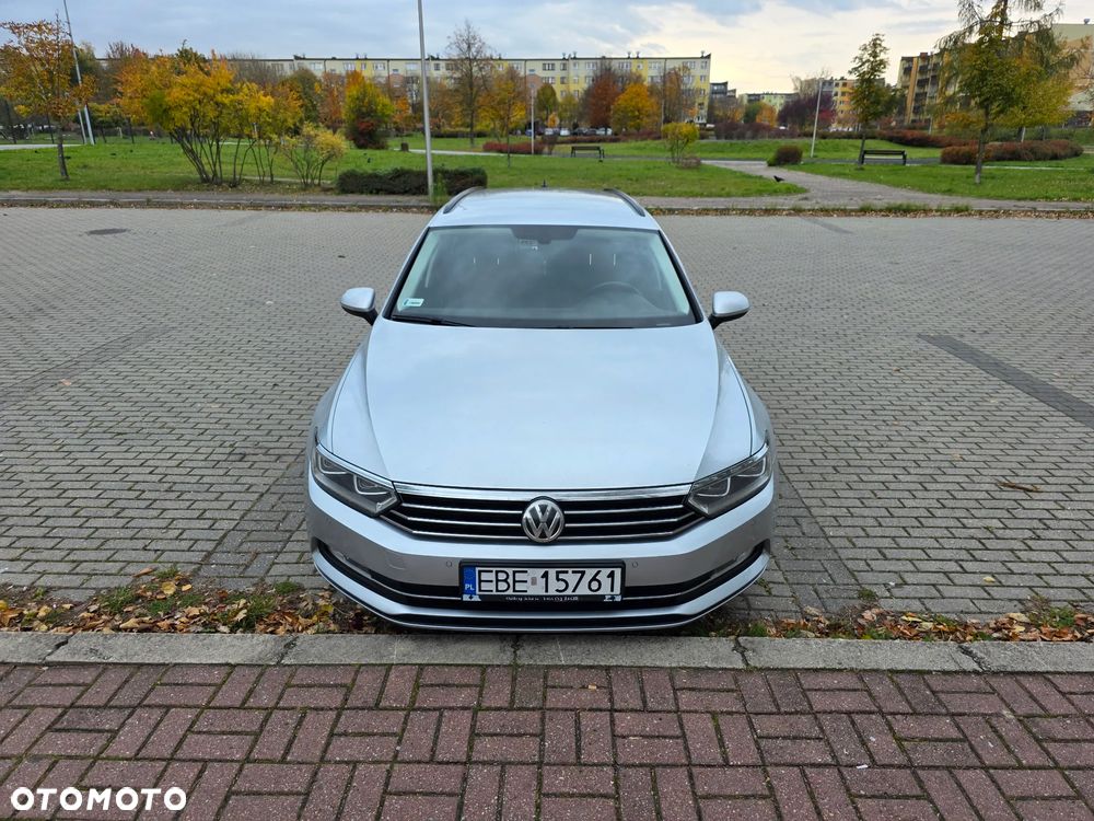 Volkswagen Passat Variant ver-variant-2-0-tdi-bluemotion-technology-comfortline - 6