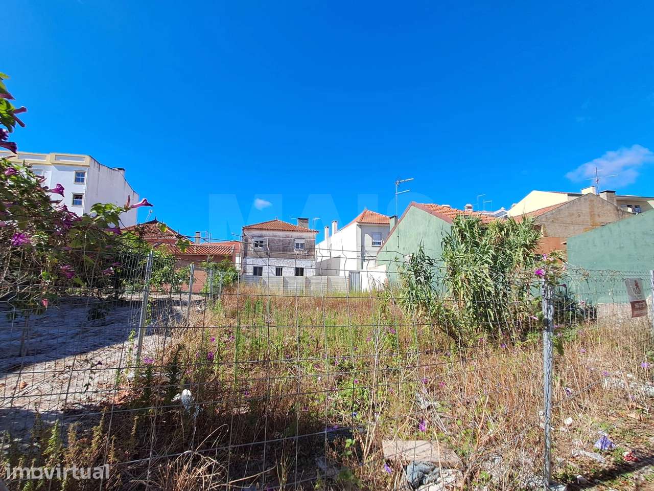 Terreno para construção de prédio junto à Fonte Luminosa - Grande imagem: 4/10