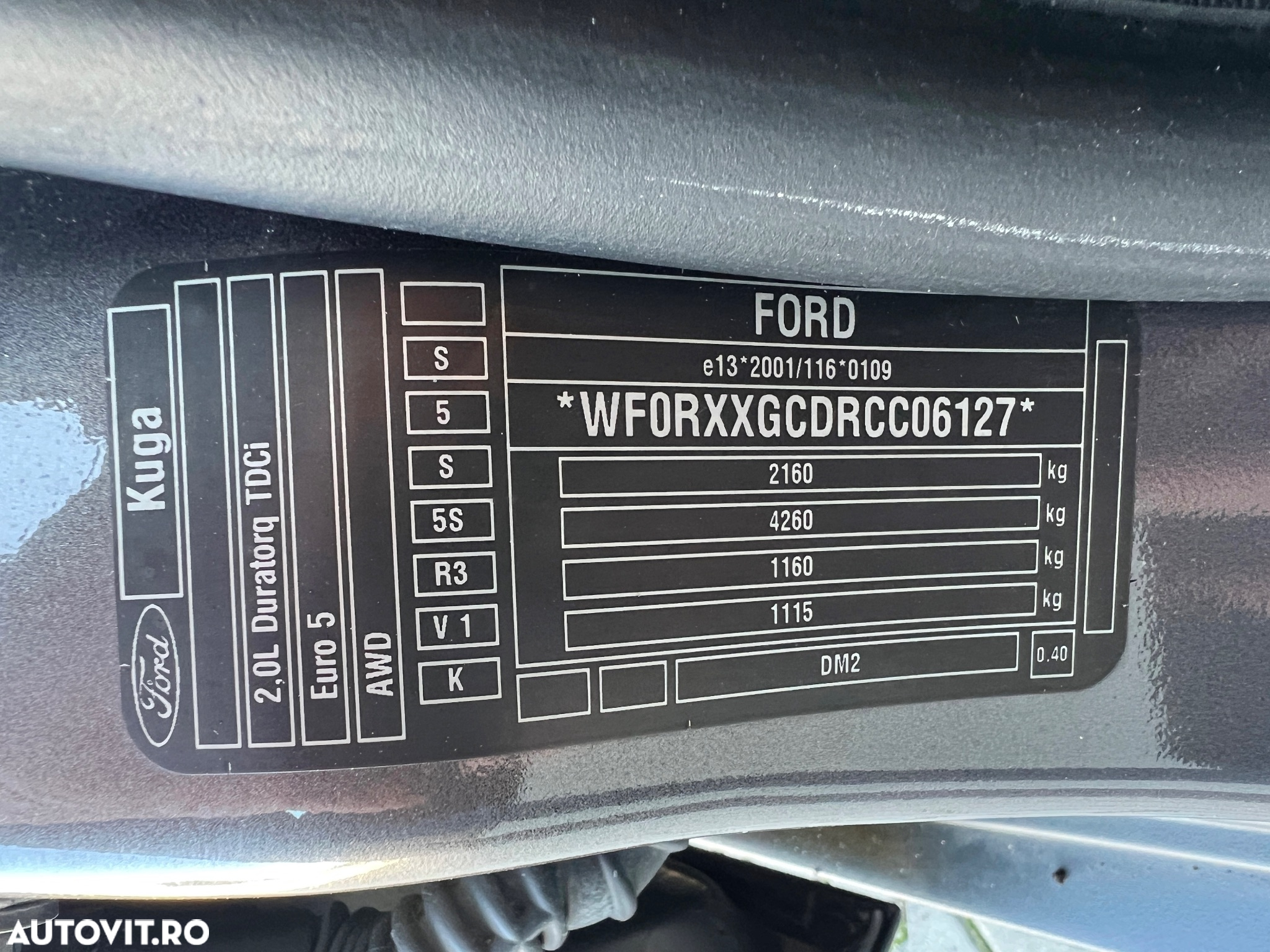 Ford Kuga 2.0 TDCi 4WD Powershift Titanium - 19