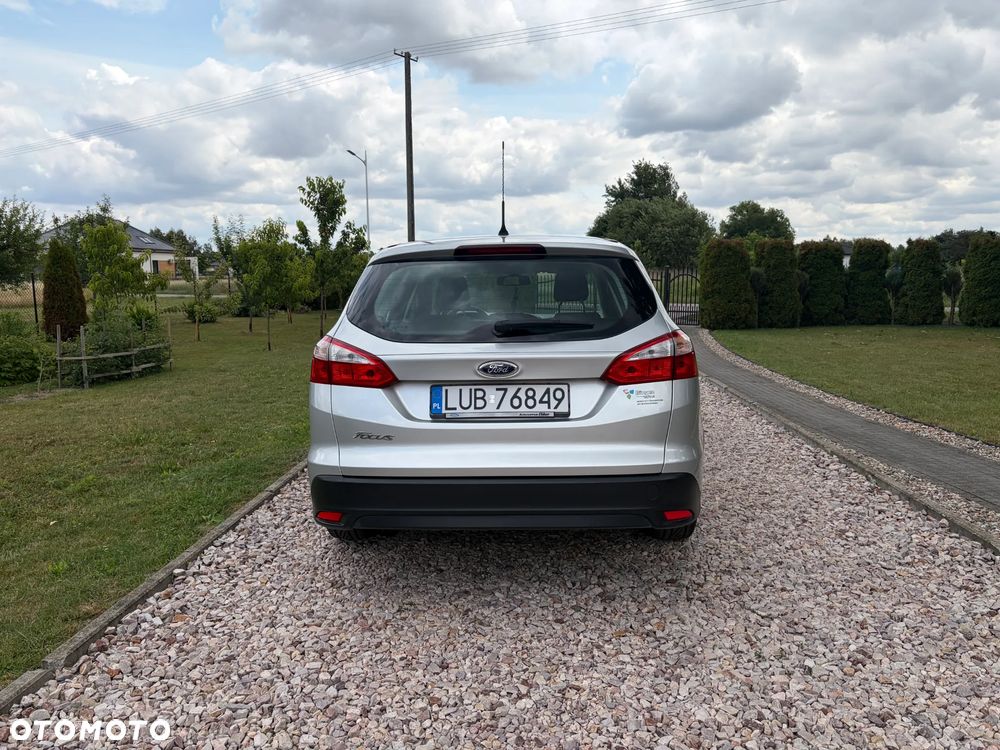 Ford Focus 1.6 TDCi Edition - 8