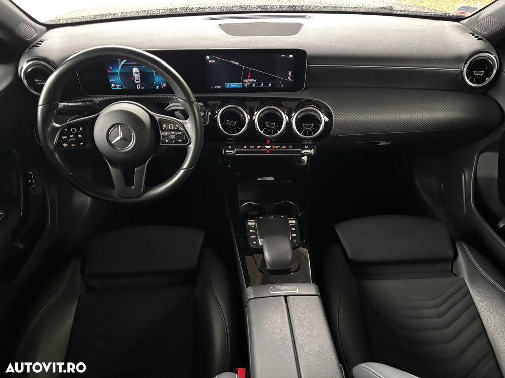 Mercedes-Benz A 180 d 7G-DCT - 5
