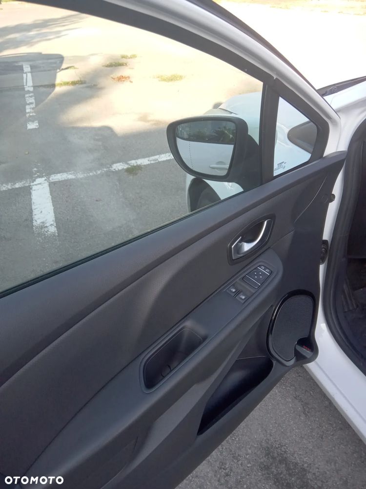Renault Clio 1.5 dCi Energy Alize - 5
