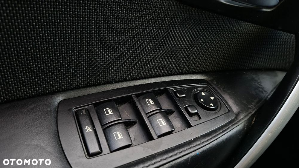 BMW X3 xDrive18d Limited Sport Edition - 28