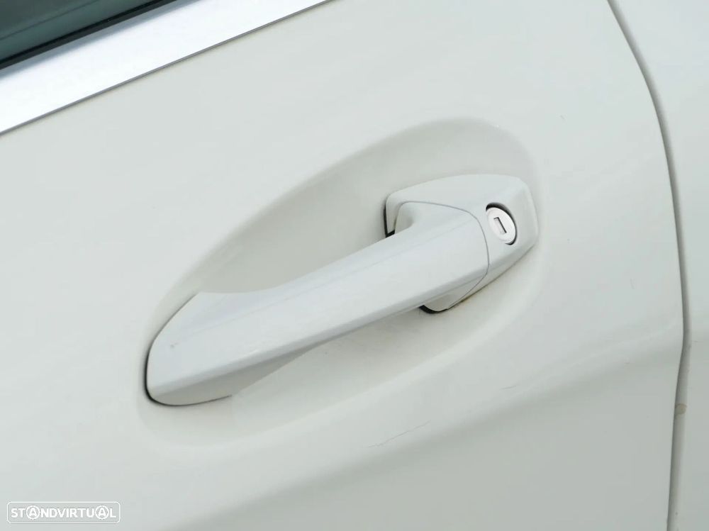 Mercedes-Benz A 180 d AMG Line - 6