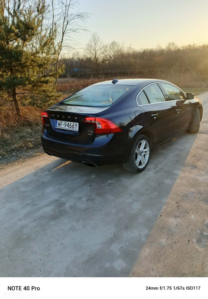 Volvo S60 2.5 T5 AWD - 8