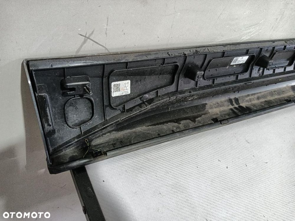 LISTWA DRZWI PRAWY PRZÓD SKODA KAROQ 57A854940 - 5