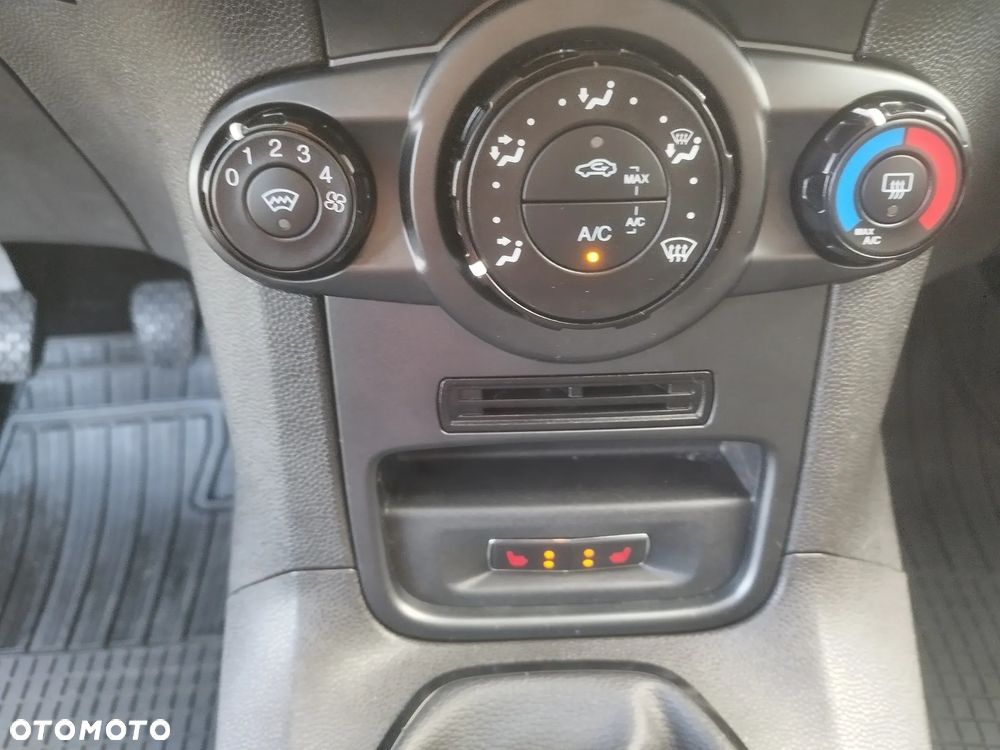 Ford Fiesta 1.25 Trend EU5 - 16