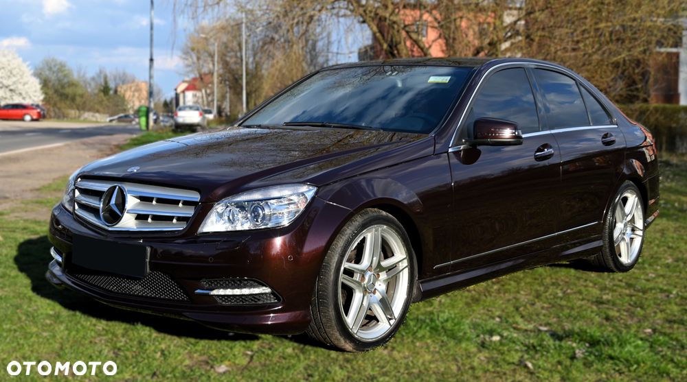 Mercedes-Benz Klasa C 350 BlueEff 4-Matic Avantgarde - 4