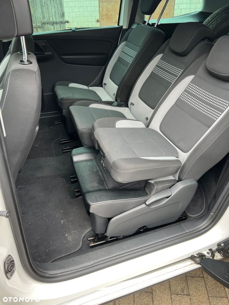 Volkswagen Sharan 2.0 TDI Highline - 9