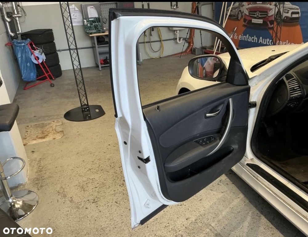 BMW Seria 1 116i - 9