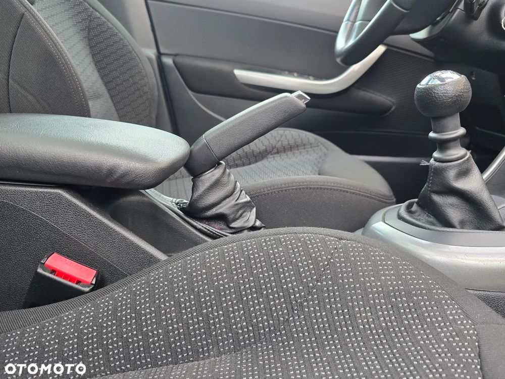 Peugeot 308 1.6 HDi Premium - 13