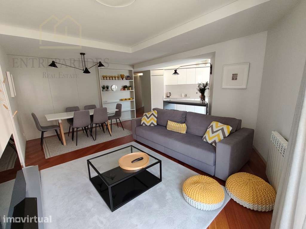 Apartamento T2 para comprar na Baixa do Porto | 70 m² | Mobilado | ... - Grande imagem: 5/23