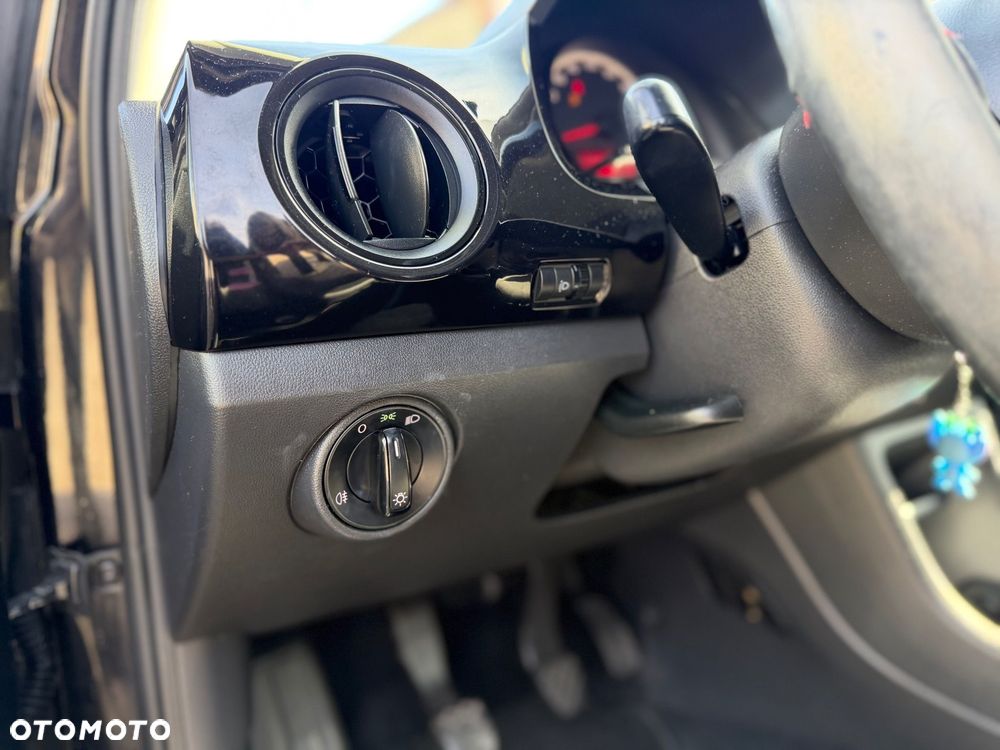 Volkswagen up! 1.0 Take - 23