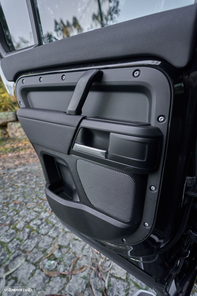 Land Rover Defender 110 P400e SE - 51