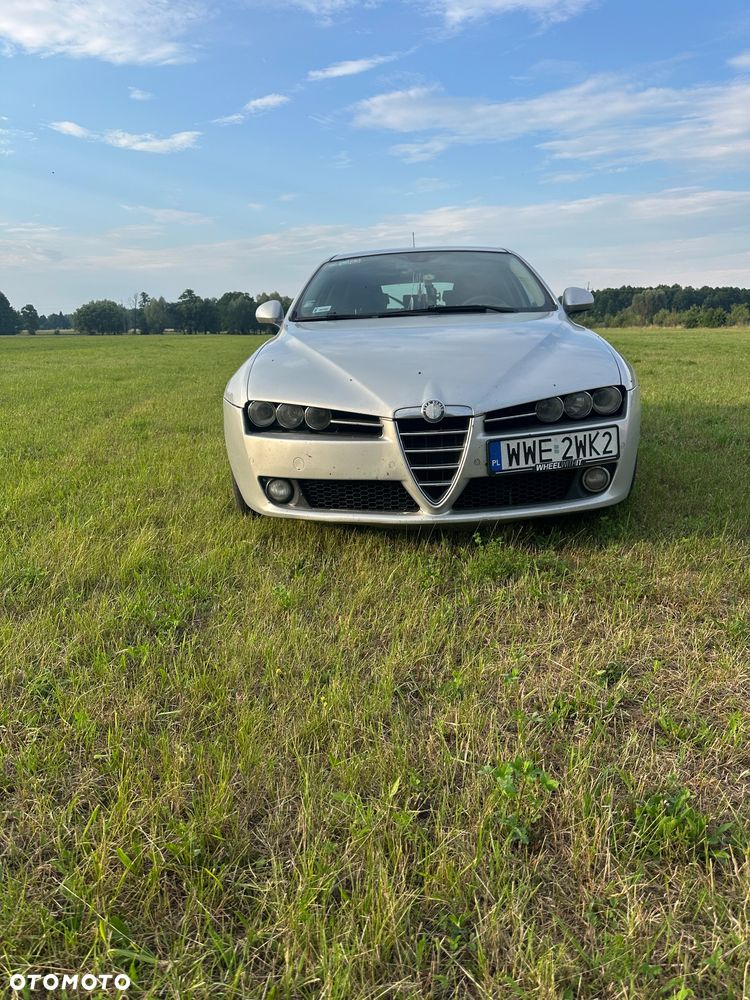 Alfa Romeo 159 - 2
