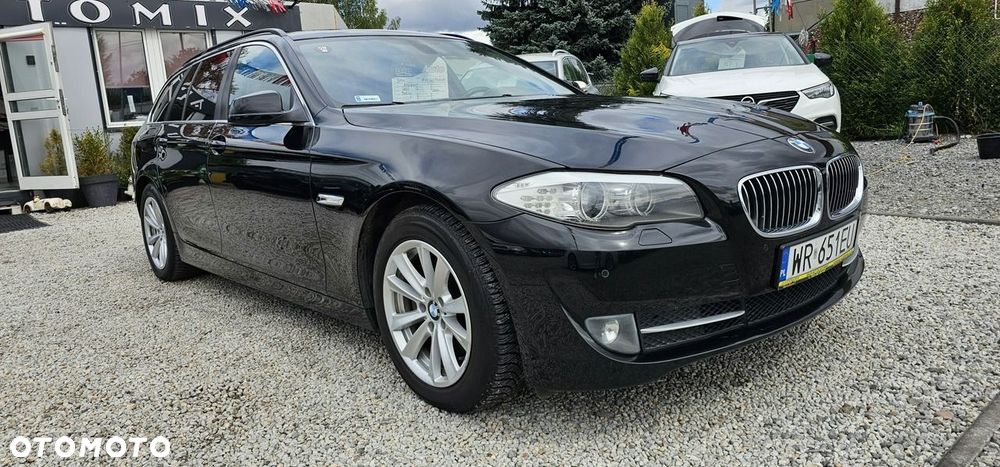 BMW Seria 5 - 32