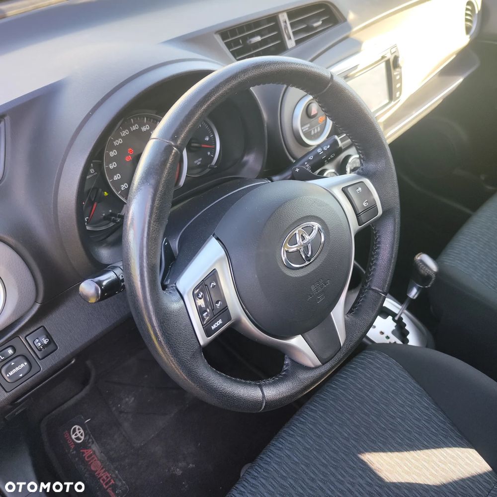 Toyota Yaris 1.33 Active - 11