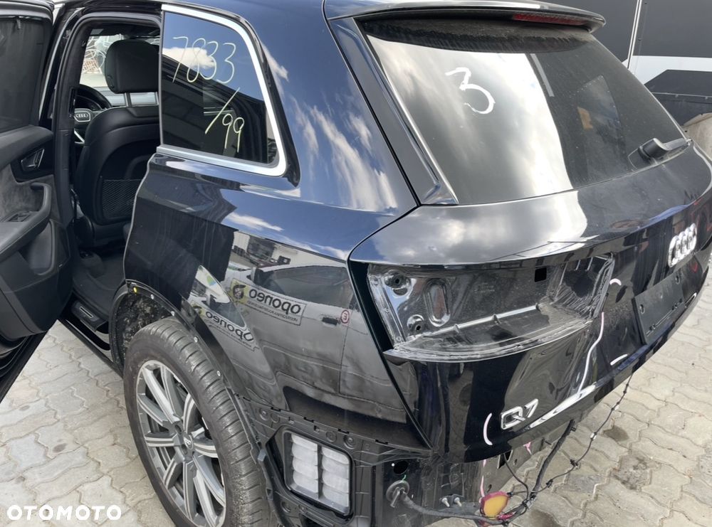 Audi Q7 3.0 TFSI Quattro Tiptronic - 15