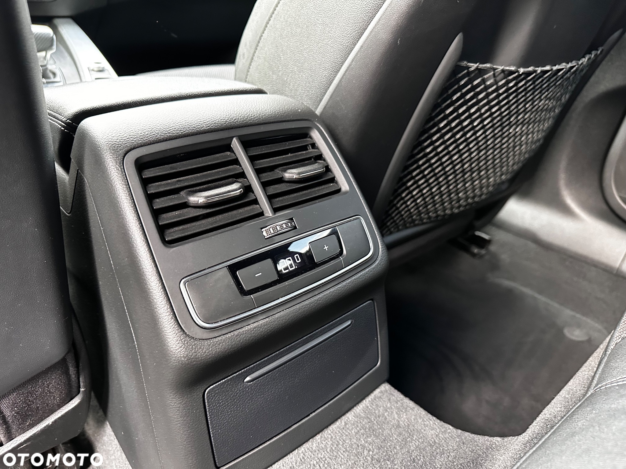 Audi A4 Avant 40 TDI S tronic S line - 28