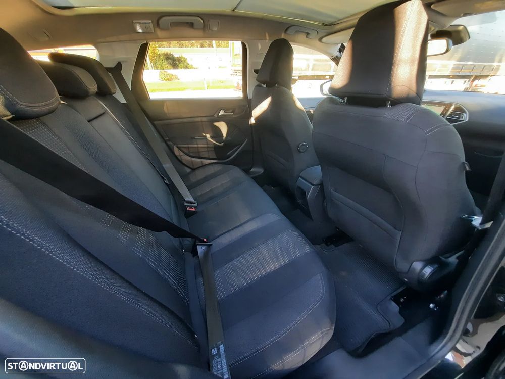 Peugeot 308 SW 1.6 BlueHDi Allure - 31