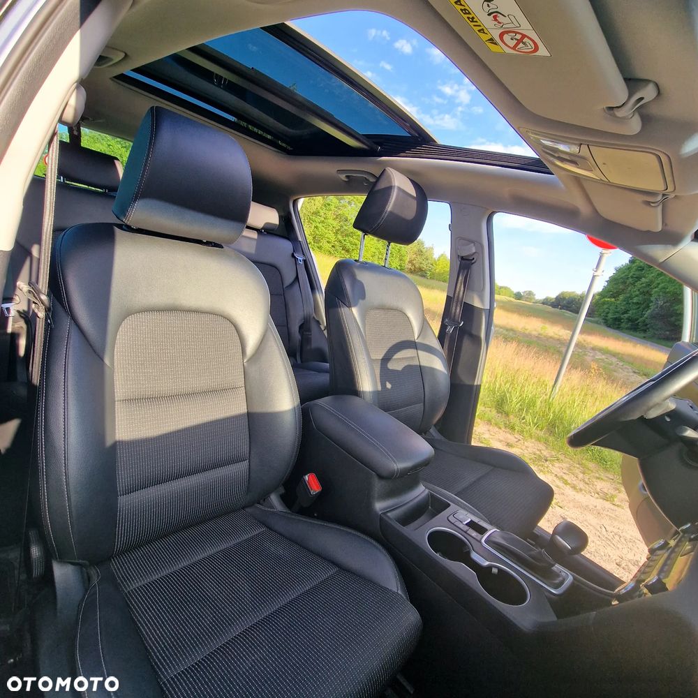 Kia Sportage 1.6 T-GDI Black Edition 2WD DCT - 24