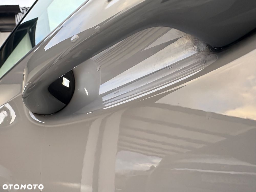 Volkswagen Golf Variant 2.0 TDI SCR Life - 31