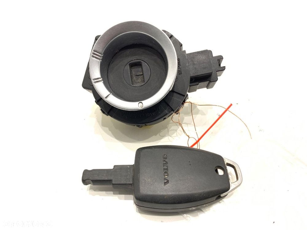 STACYJKA  VOLVO V50 (545) 2003 - 2012 2.0 D 100 kW [136 KM] olej napędowy 2004 - 2010 30659837 - 1