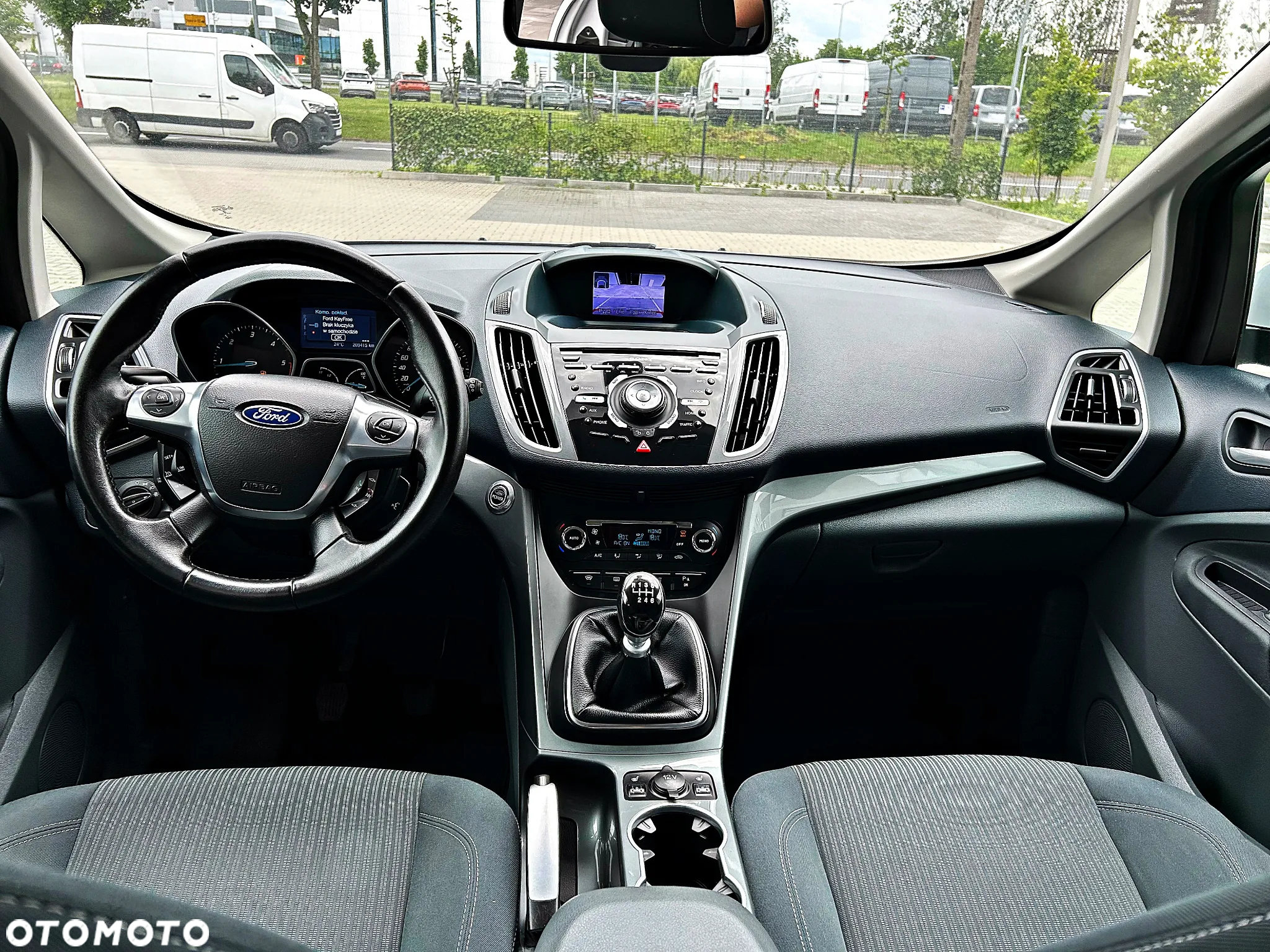 Ford Grand C-MAX 2.0 TDCi Titanium - 21