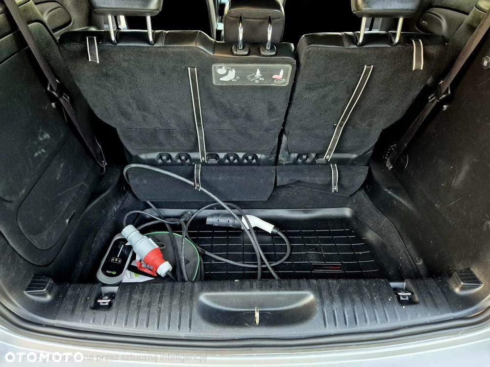 Chrysler Pacifica - 11