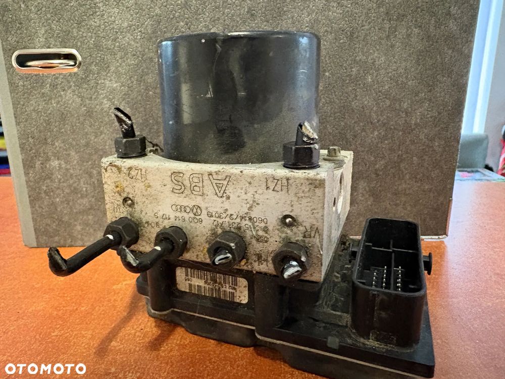 STEROWNIK POMPA ABS 0265231712 0265800511 - 1