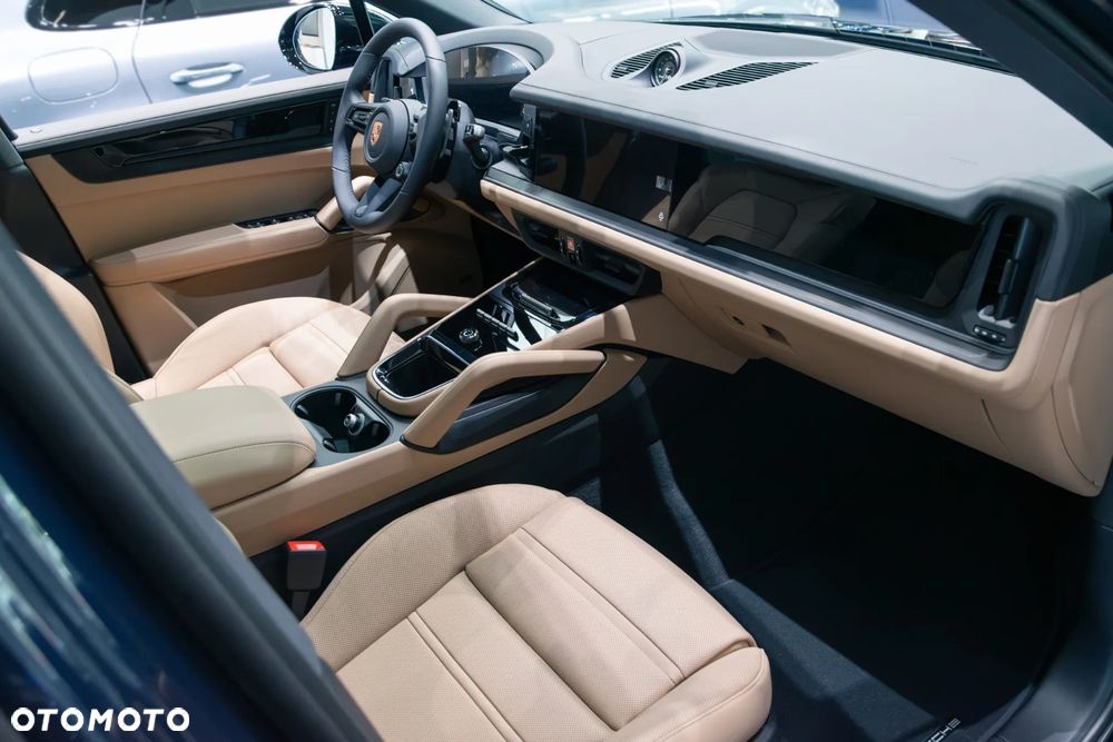 Porsche Cayenne E-Hybrid PHEV Black Edition - 27