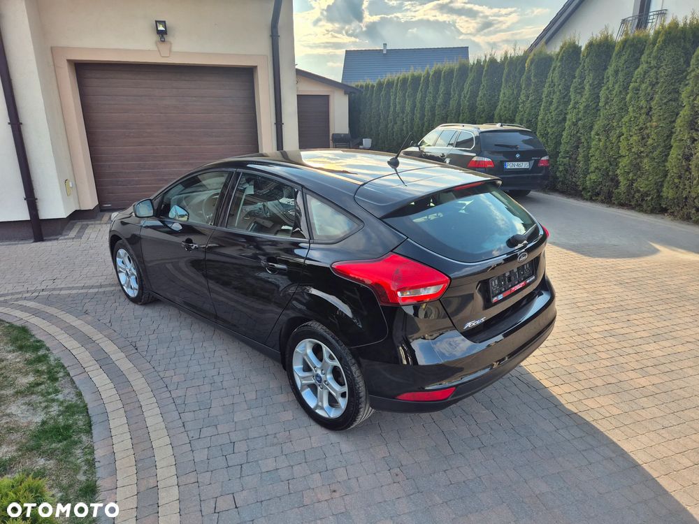 Ford Focus 1.6 Ambiente - 15