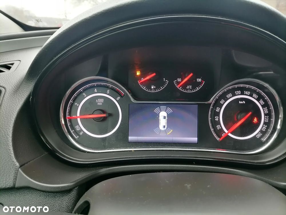 Opel Insignia 2.0 CDTI Edition S&S - 10